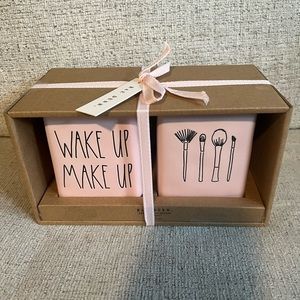 Rae Dunn Artisan Collection Makeup Brush holder